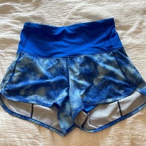 Lululemon high rise speed up shorts!!! Size 2